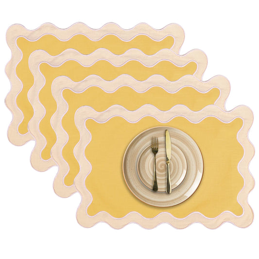 Set of 4 Scalloped Placemats